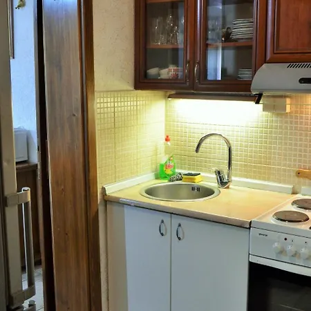 Country Side Getaway, Near The River And Sea